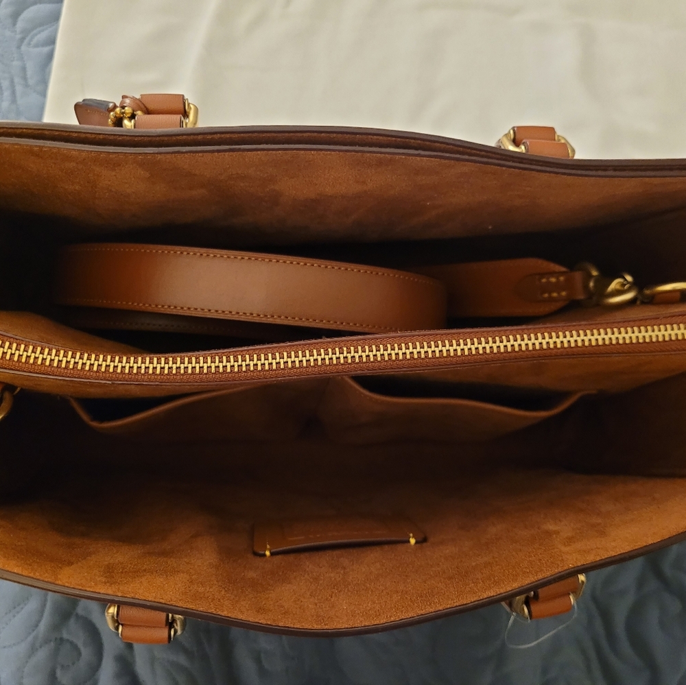 Coach Brooke Carryall In Signature Canvas - Picture 9 of 12